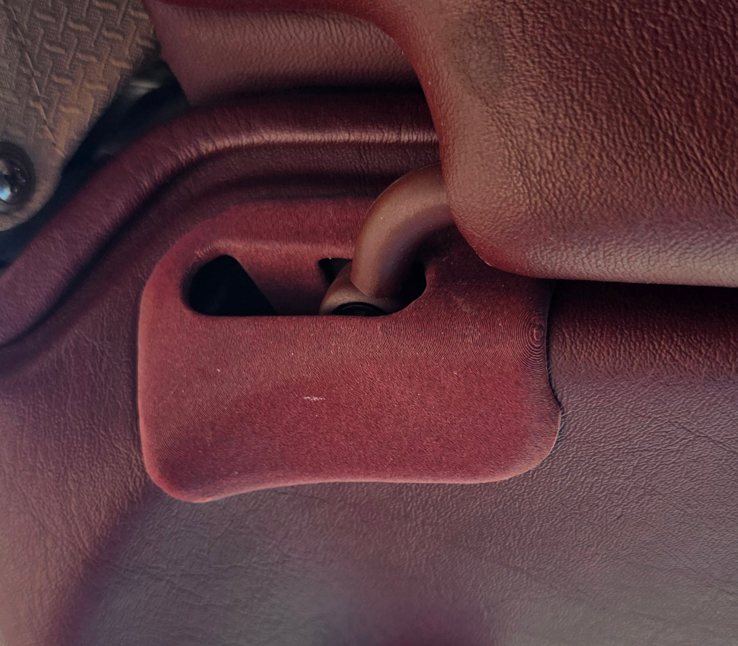 R129 Sunvisor Trim Replacement