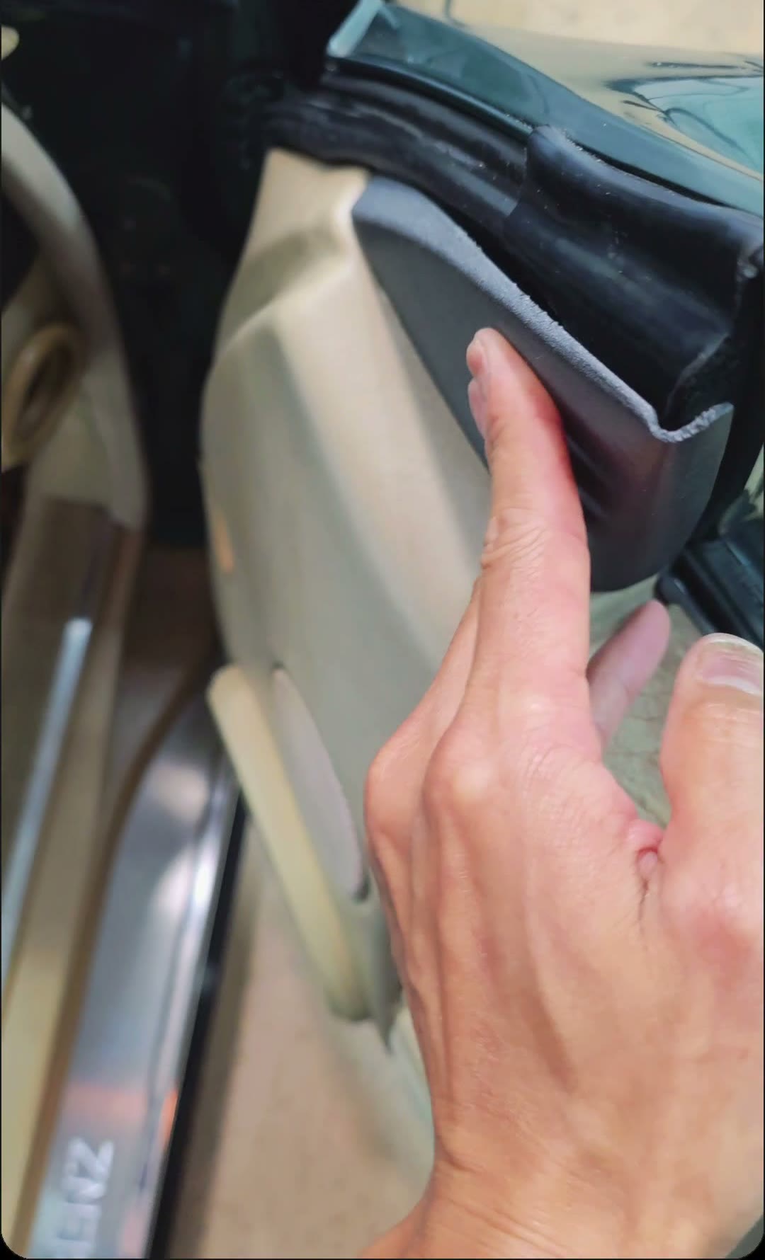 MR129 Mirror Triangle for Mercedes R129 - replacement trim in hand