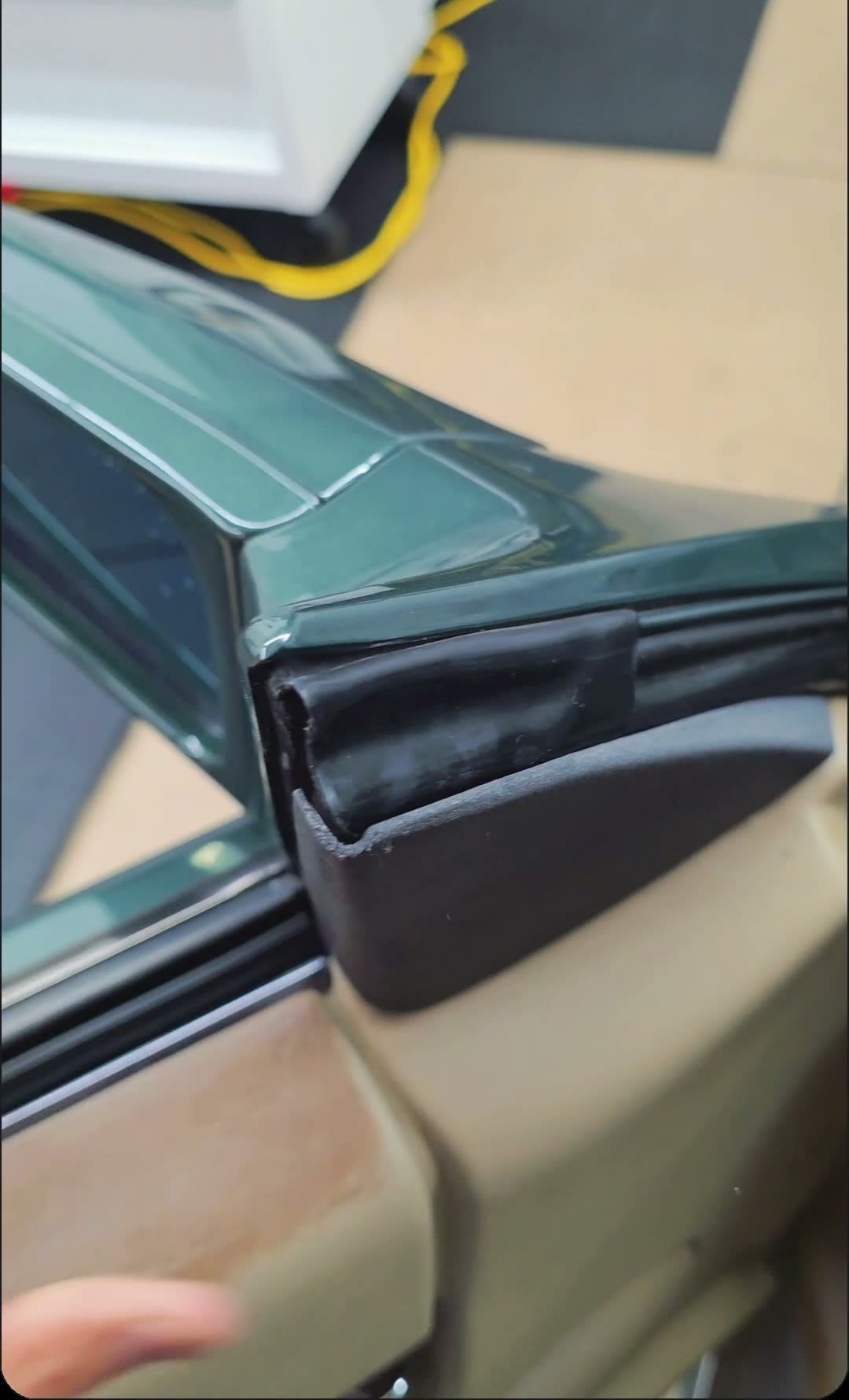MR129 Mirror Triangle installed on a Mercedes R129 door